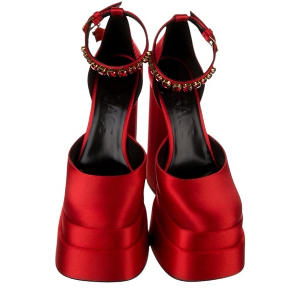 ❗️SOLD❗️NWT VERSACE AEVITAS D’ORSAY CRYSTAL AND MEDUSA CHARM SATIN PUMPS BOX - Picture 4 of 12